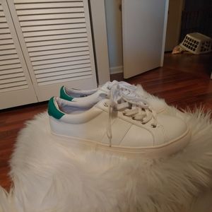 White Steve Madden sneakers